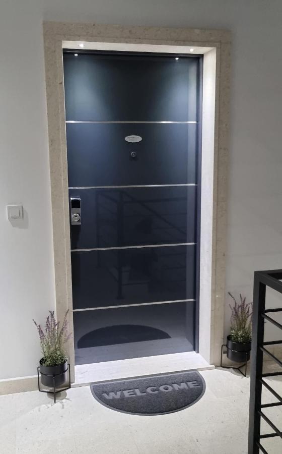 Apartments Elite Trogir Bagian luar foto