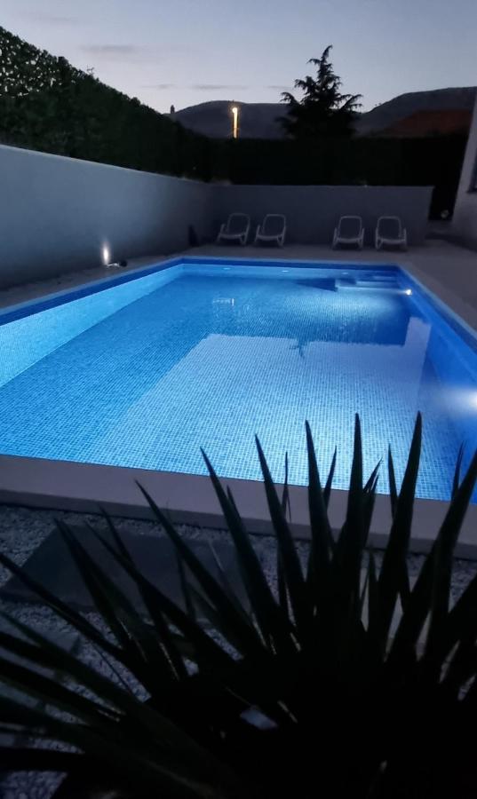 Apartments Elite Trogir Bagian luar foto